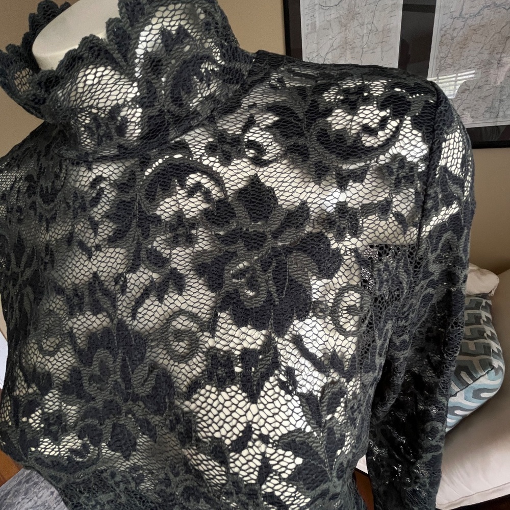 GANNI Flynn Lace Peplum Floral Design Blouse Green/Black - Picture 3 of 6